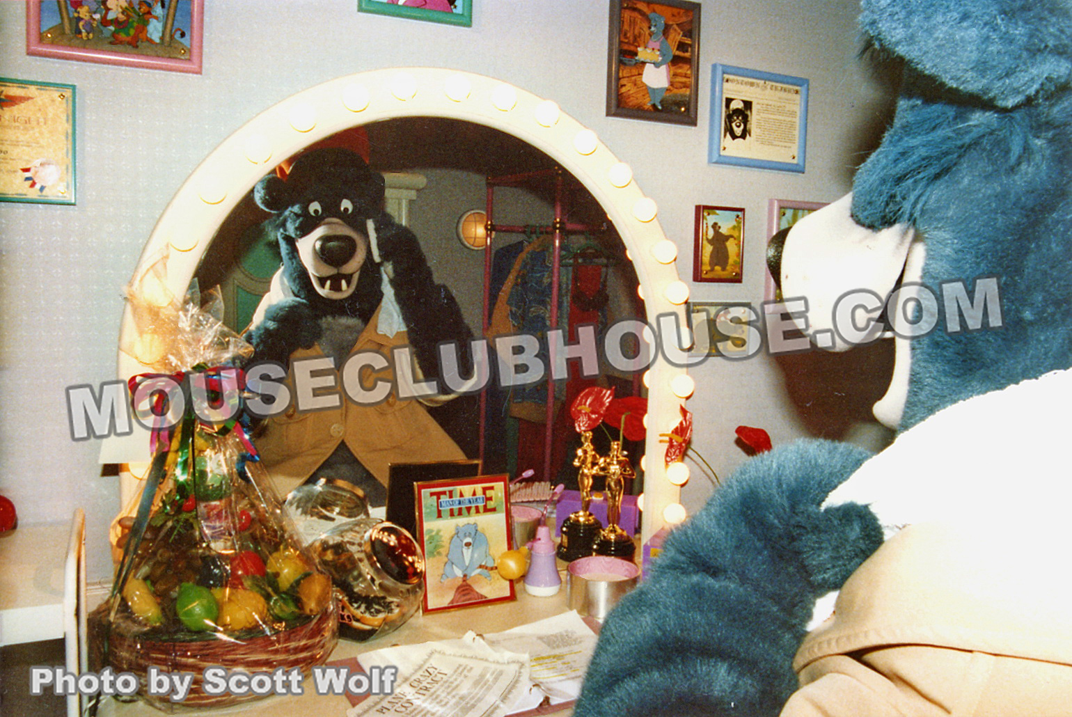 Inside the Meet Baloo attraction. This successful experiment led the way to the current Meet Mickey attraction