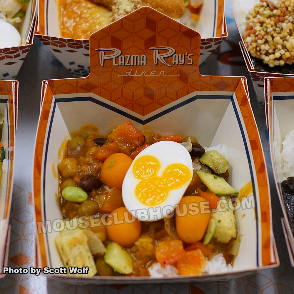 Real egg with Mickey-shaped yolk at Plazma Ray's Diner Tokyo Disneyland