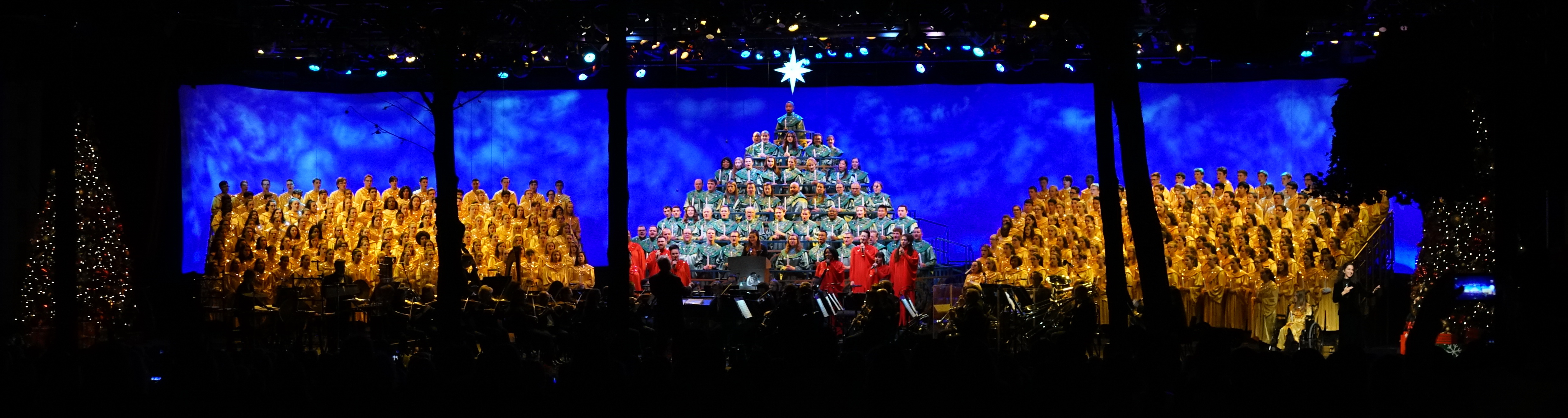 Candlelight Processional at Epcot