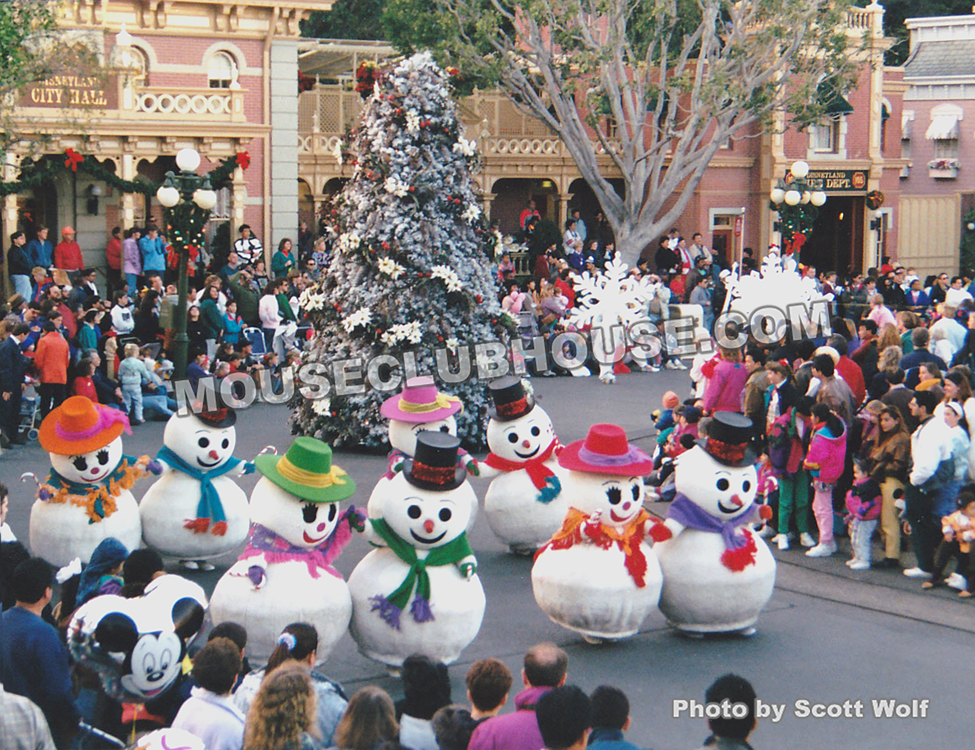 Snowmen in the Very Merry Christmas parade at Disneyland, 1992